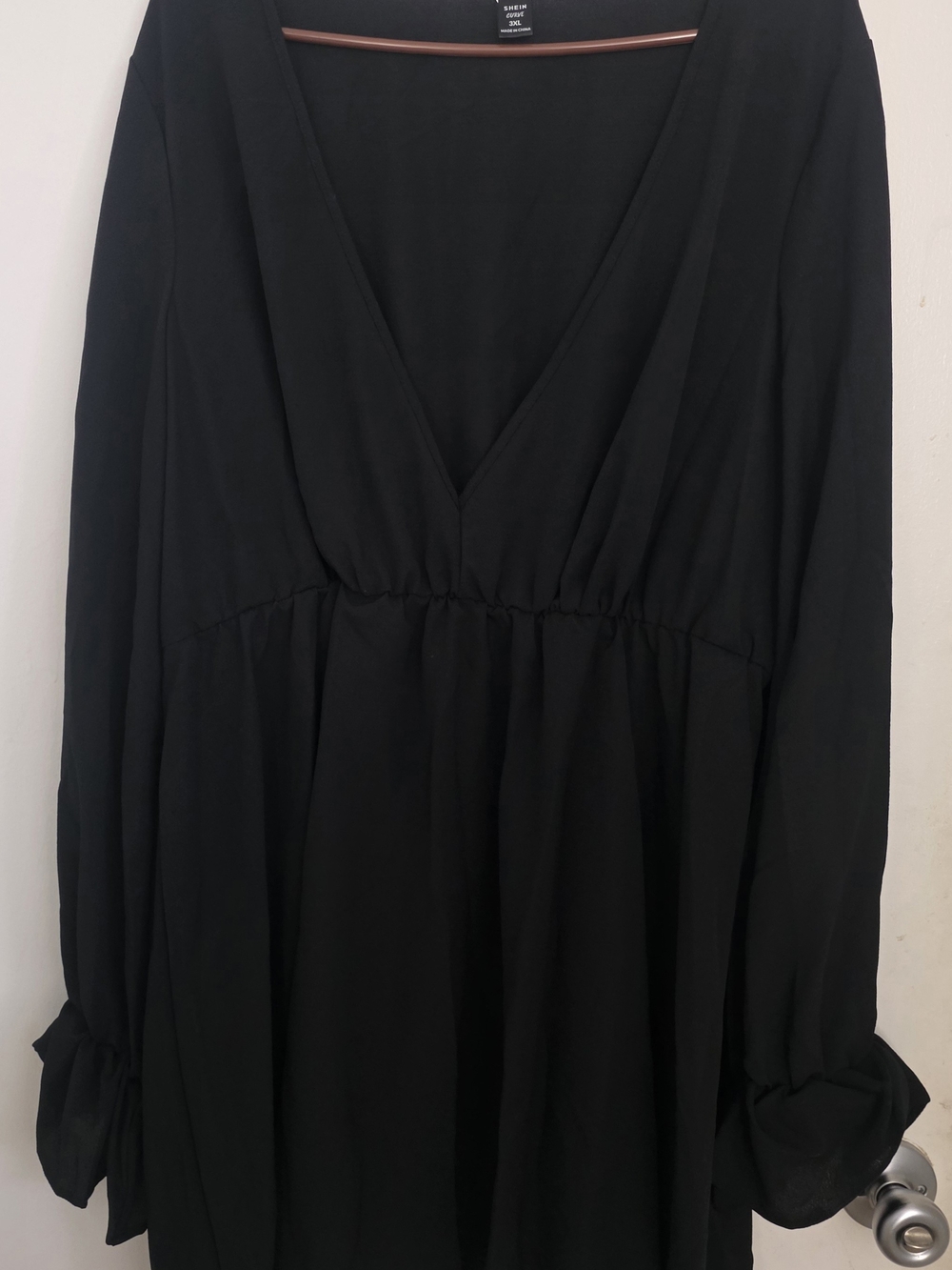 SHEIN Black Deep V-Neck Long Sleeve Dress